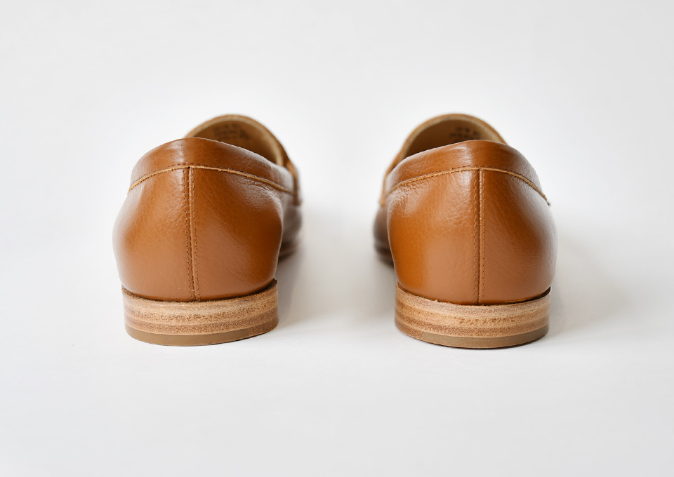 写真 Dove Tail Loafer(Brown)