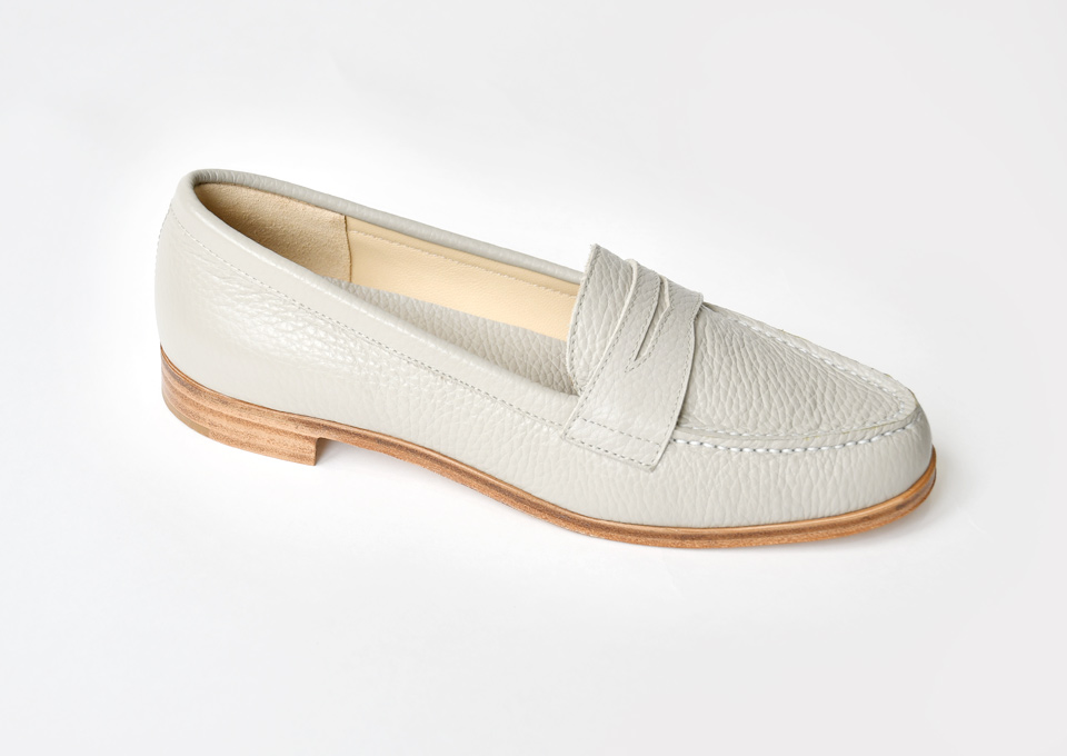 写真 Dove Tail Loafer(Light Gray)