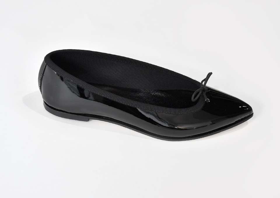 Pointed Toe Ballerina(Black)